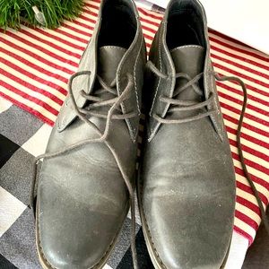 Men’s shoes